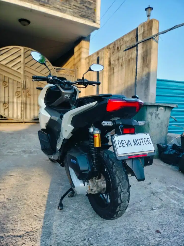 Adv 160 putih 2024 Deva motor