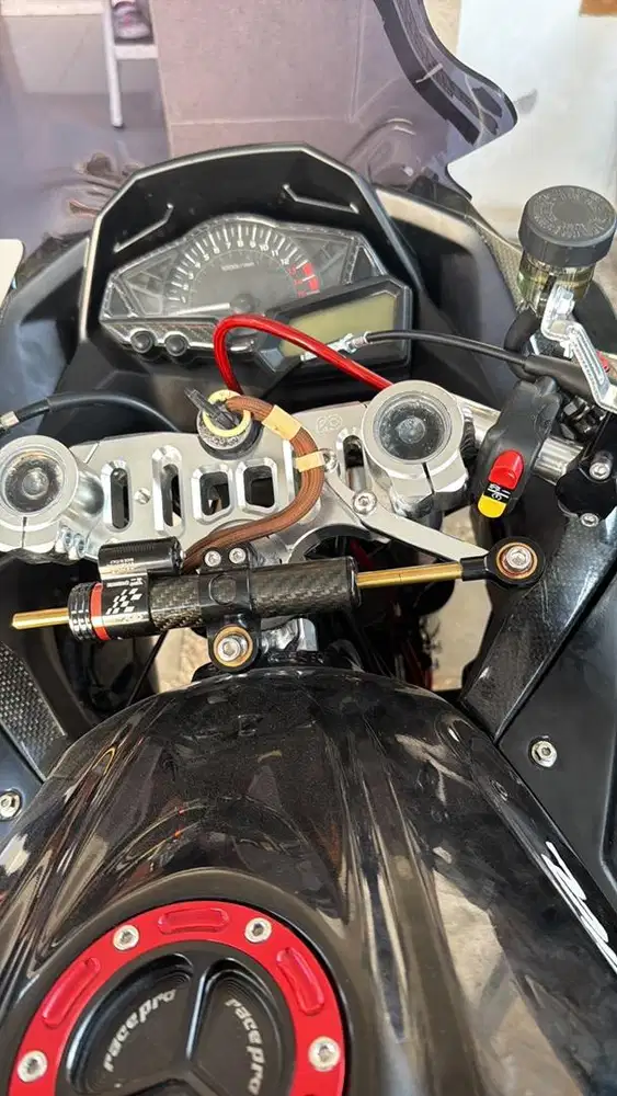 Dijual Kawasaki Ninja 250FI 2013