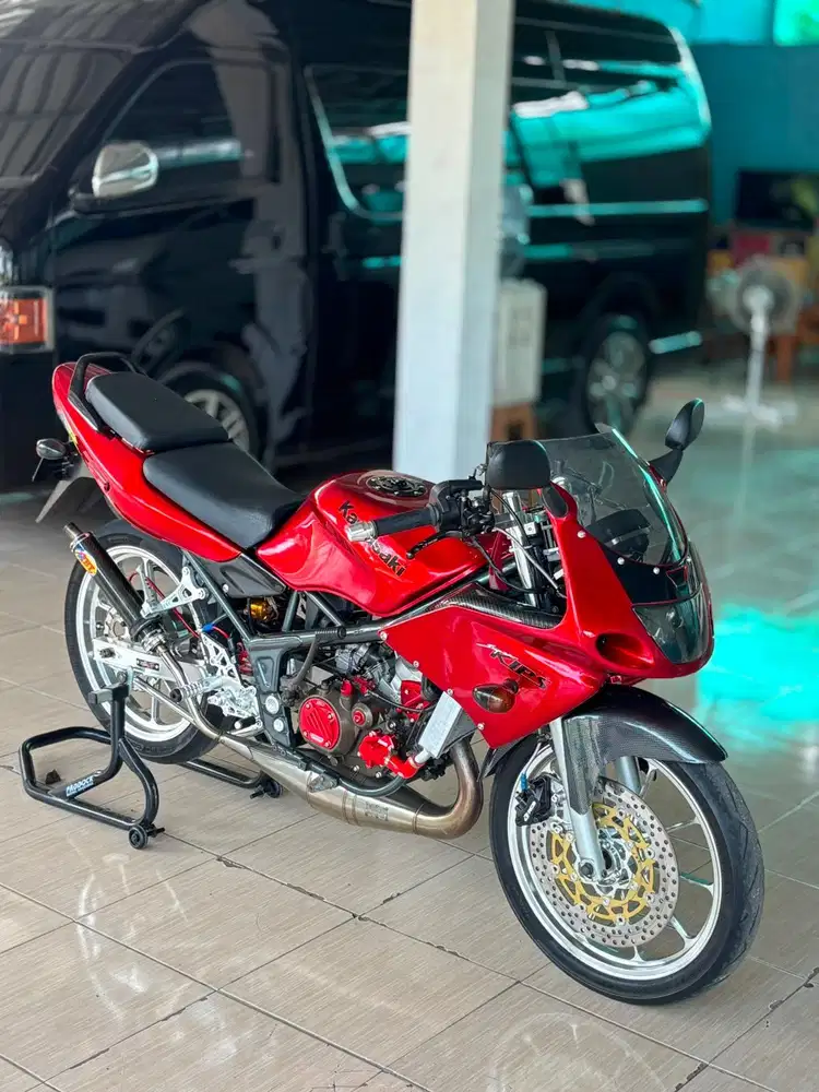 Kawasaki ninja 150RR/zx-150RR asli orange 2007 modif hedon istimewa