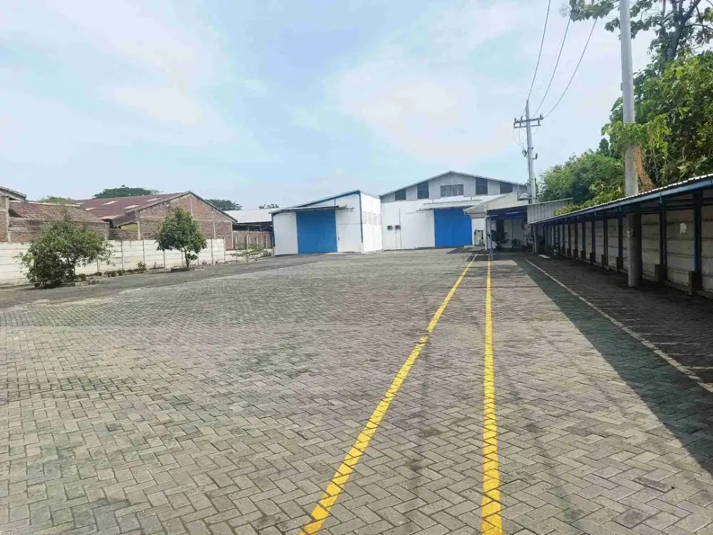dijual gudang baru ex pabrik