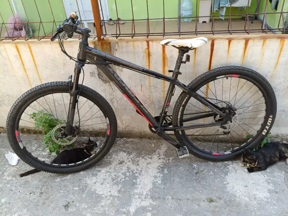 Sepeda MTB Element Spy 2.0