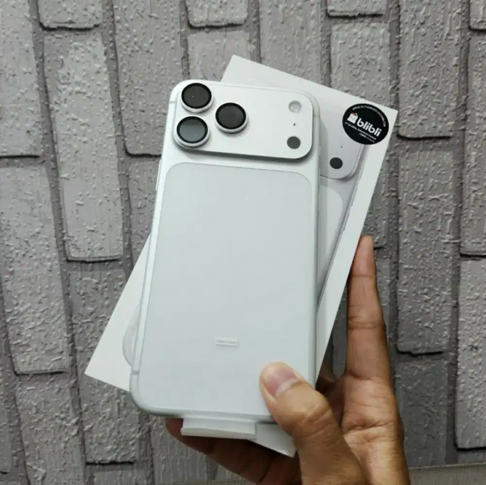 Jual iPhone 17 Pro Max Silver