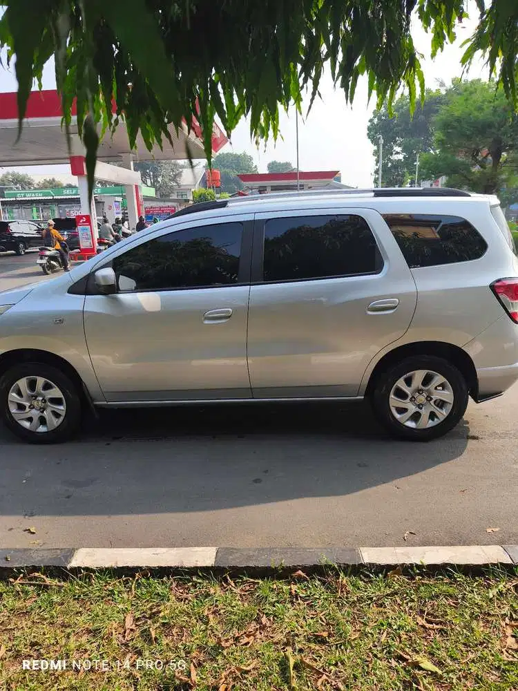 Chevrolet Spin 2013 Bensin