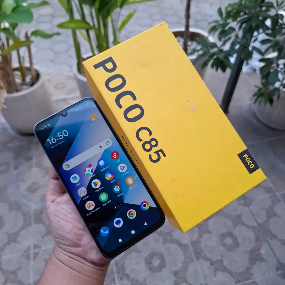 Poco c85 8/256GB masih garansi resmi