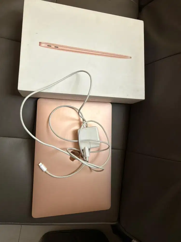 Jual macbook air m1 2020