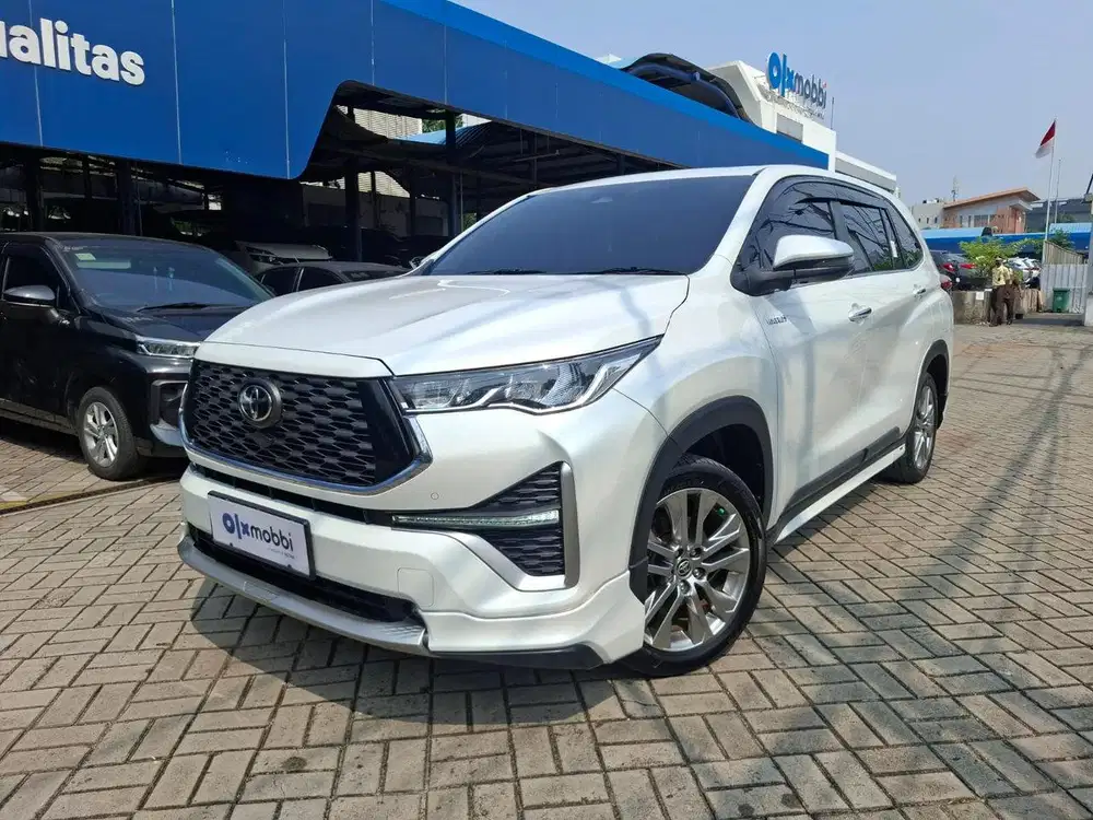 DP 1 JUTA Toyota Kijang Innova 2.0 Zenix Q HV CVT TSS Modellista Hybri