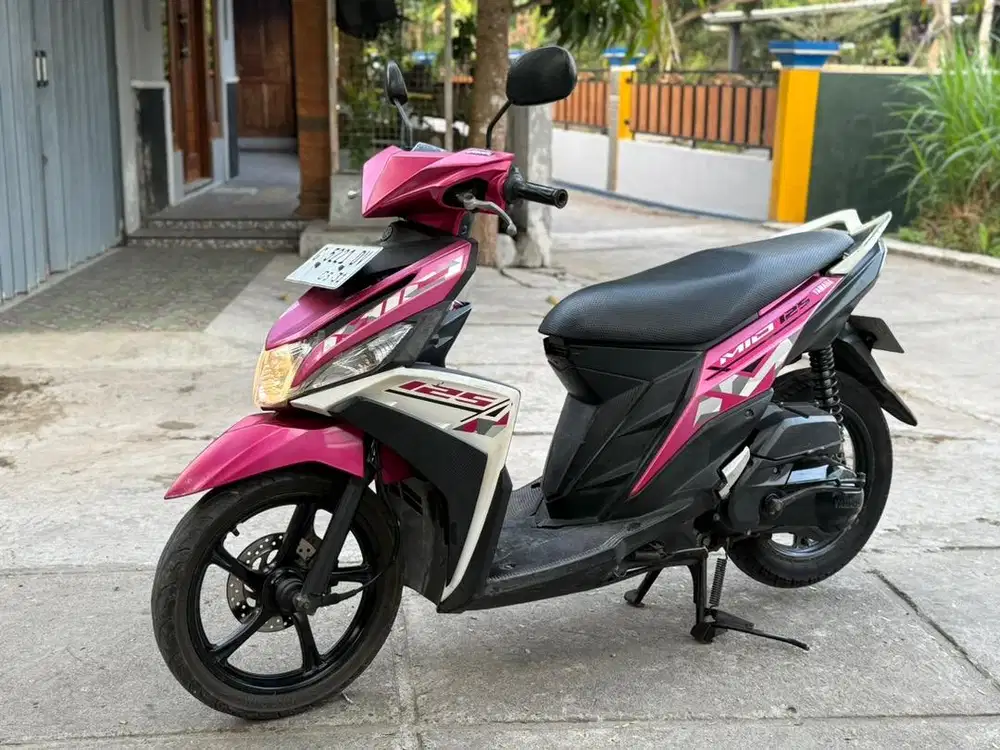 M3 2016 plat g lengkap