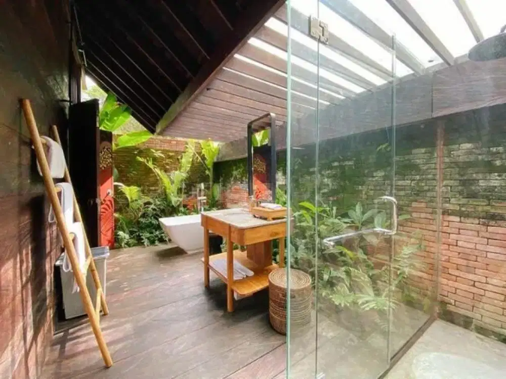Modern Tropical Villa With Forest And River View Di Ubud - Thumbnail 8