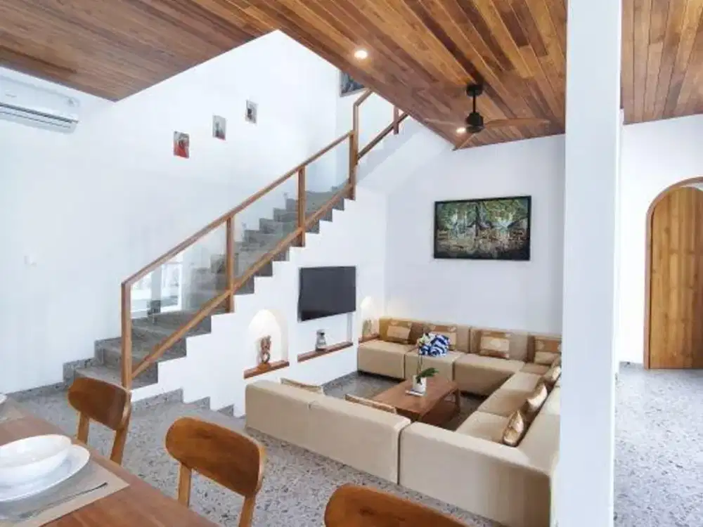 Luxury Private Villa Fully Furnished 3 Br Di Batu Bolong Canggu - Thumbnail 2