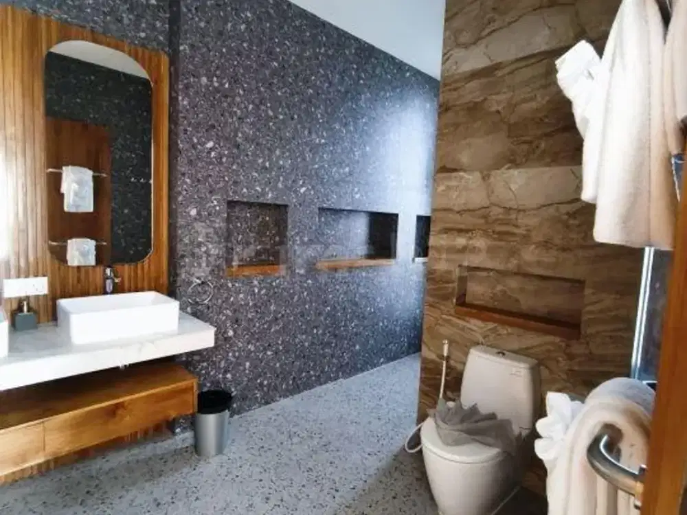 Luxury Private Villa Fully Furnished 3 Br Di Batu Bolong Canggu - Thumbnail 8