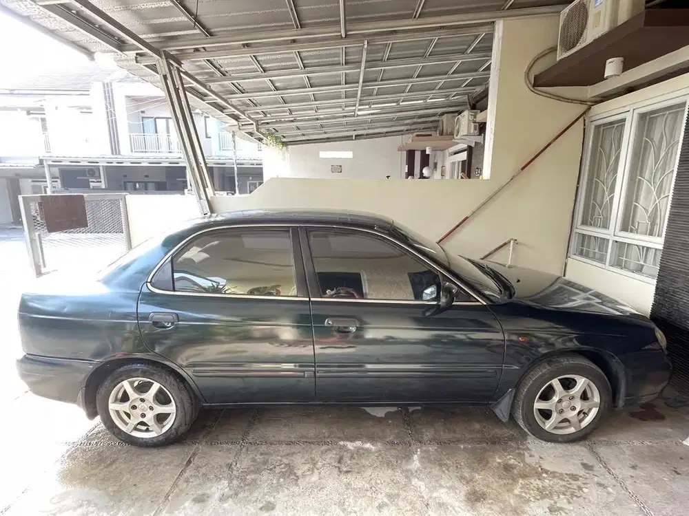 Suzuki Baleno 2000