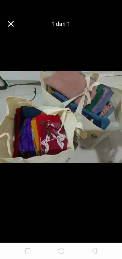 200pcs jilbab campuran banyak branded,motif,Paris dll