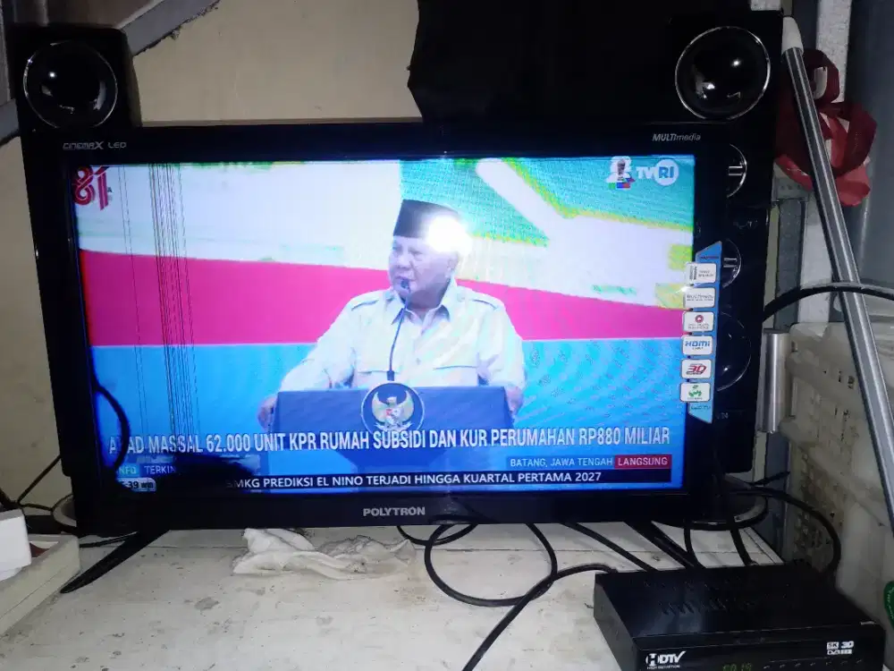 Tv led Politron 24 ich sesuai foto plus STB