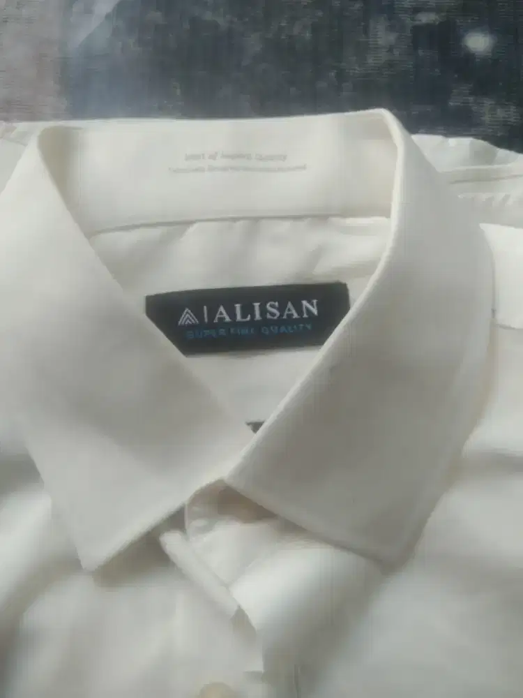 jual baju bekas merk Alisan