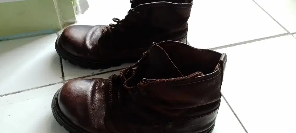 BOOT NECKERMANN