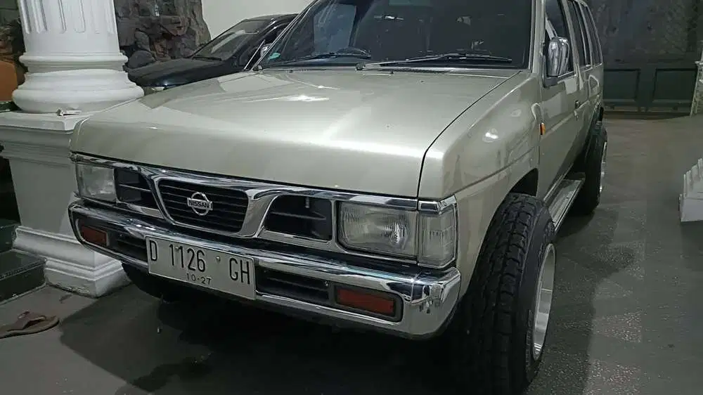Nissan Terrano 1997 Bensin