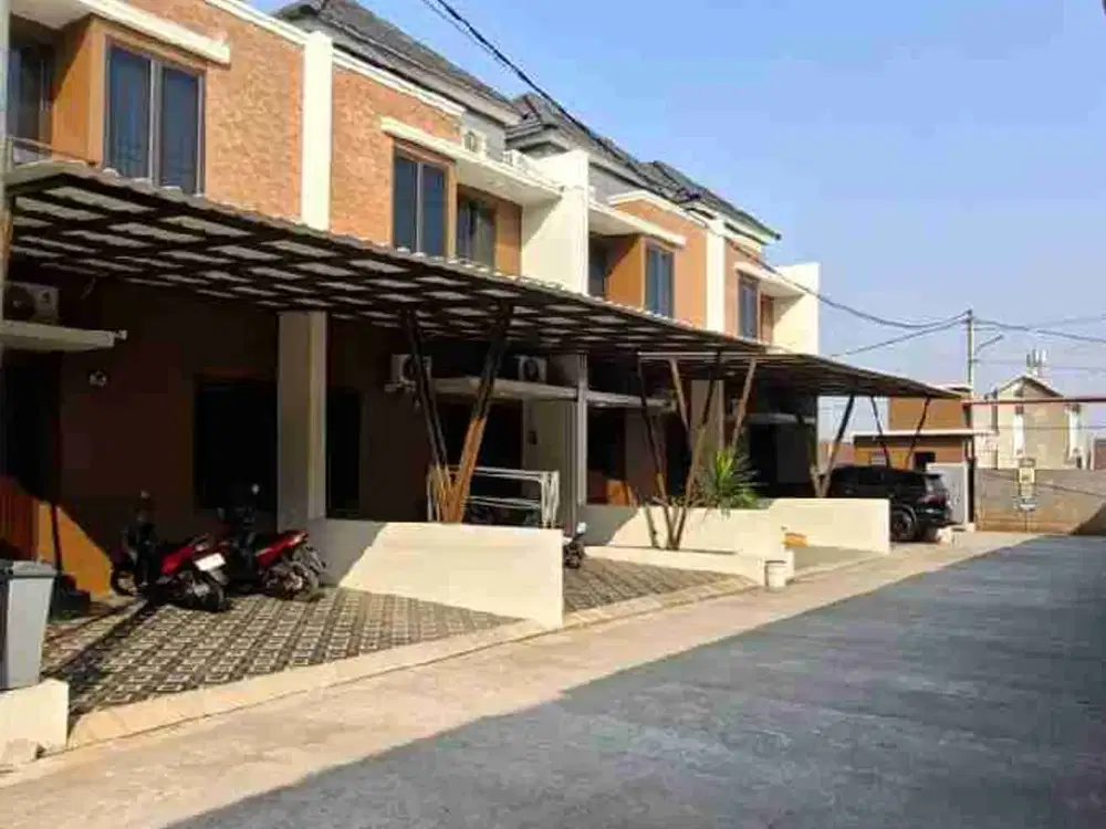 RUMAH 2 LANTAI DEKAT KOTWIS CIBUBUR