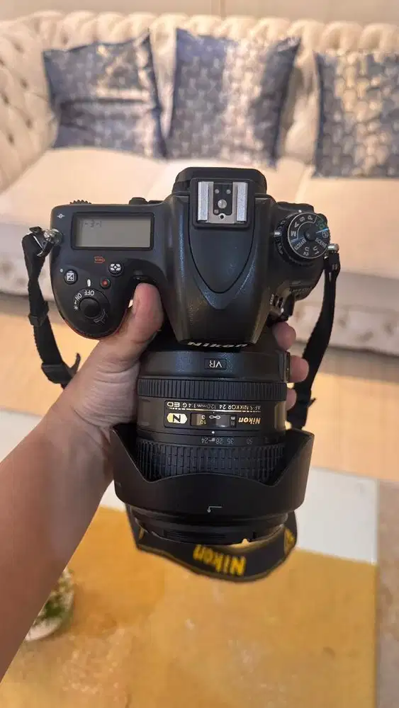 DSLR Nikon D750 Wifi Mulus Jarang Pakai