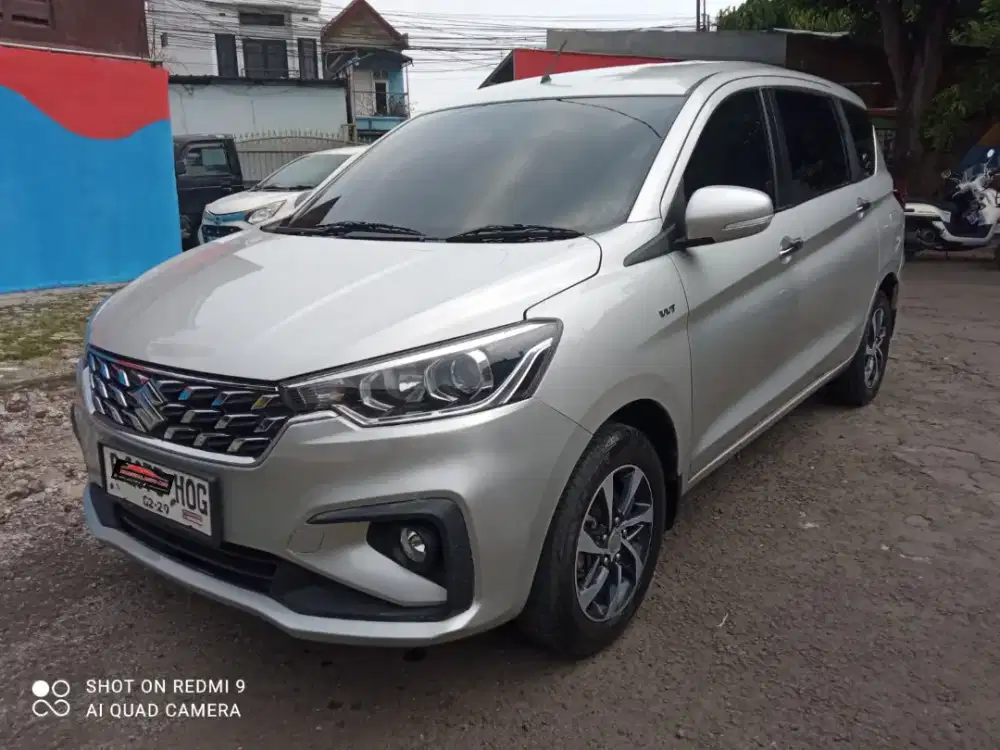 TDP 5 JUTA Suzuki Ertiga Hybrid GX AT 2023 Silver