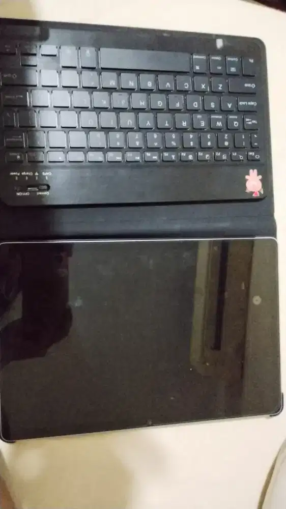 Jual Cepat Tablet itel Vista 10 (4GB/128GB) + Keyboard & Stylus Pen
