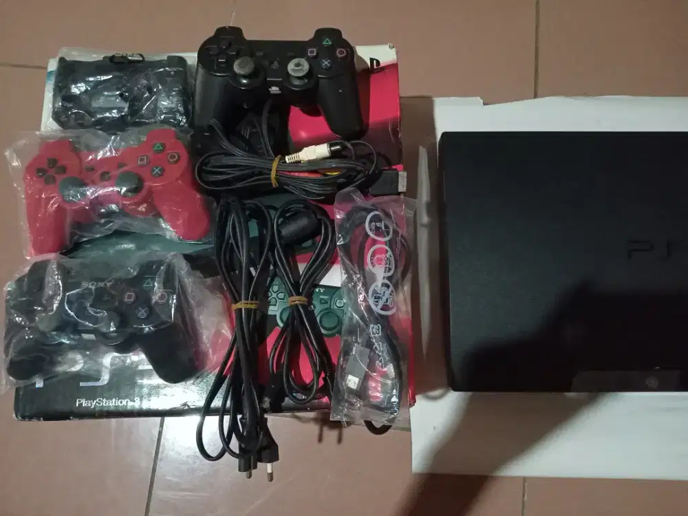 PS 3 slim 500 gb seri 25xx lengkap komplit set