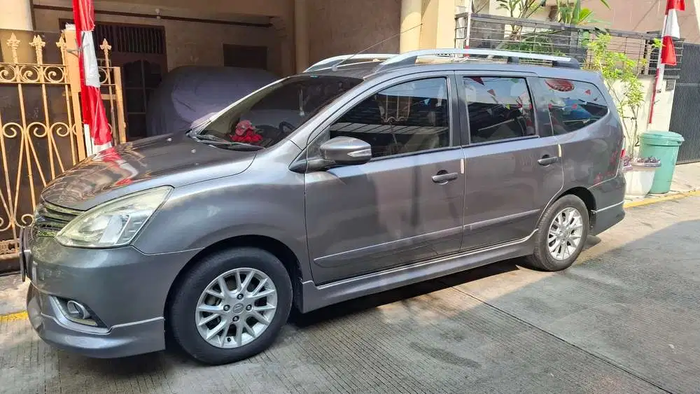 Nissan Grand livina 2014 Bensin