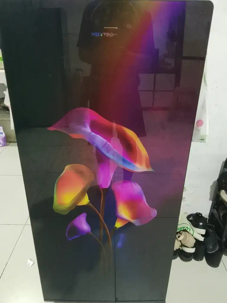 Kulkas 1 pintu merk POLYTRON