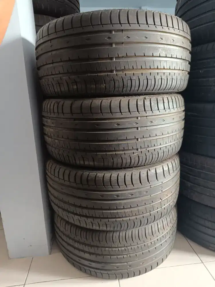 4 Biji Ban Accelera PHI-R R20 Ukuran 245/35/20 Kondisi 99% (2024).