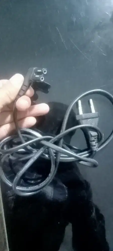 Kabel power TV panasonic Lubang 2