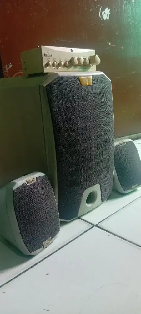 Speaker aktif dan Subwoofer LG