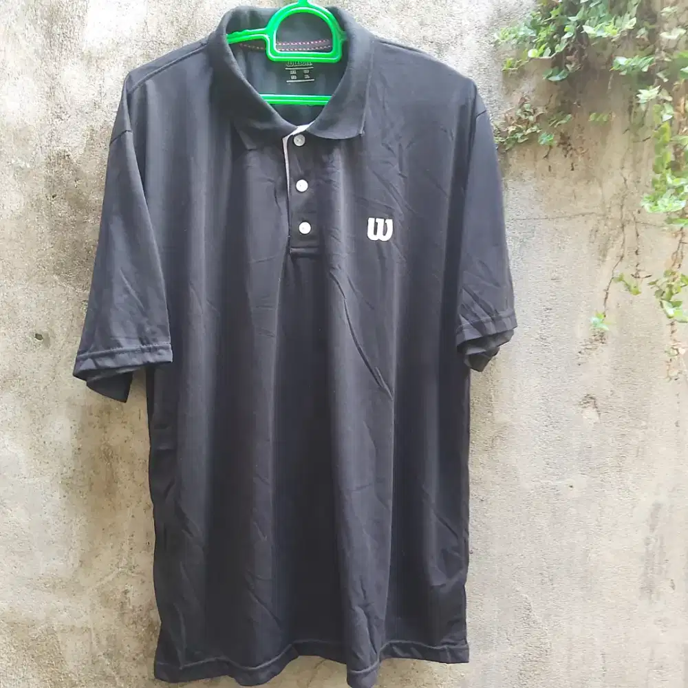 Preowned Ori Wilson Shirt buat pakai harian olah raga.