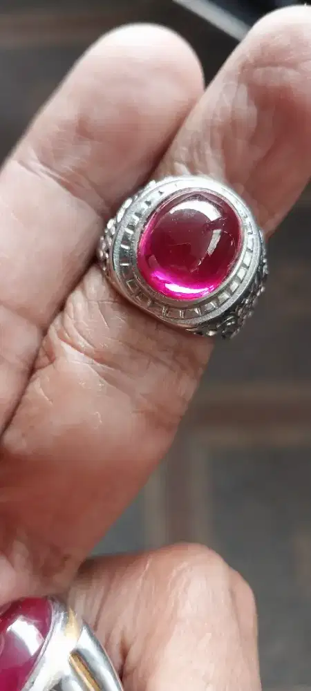 batu merah rose