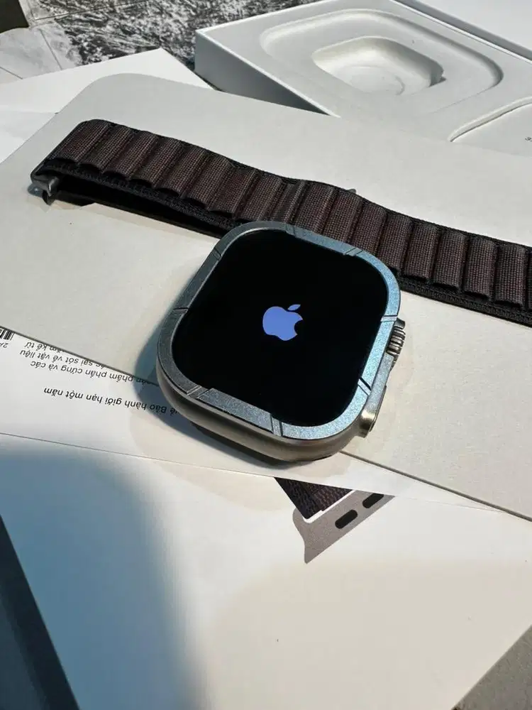 Apple Watch Ultra 2 Titanium Indigo Alpine