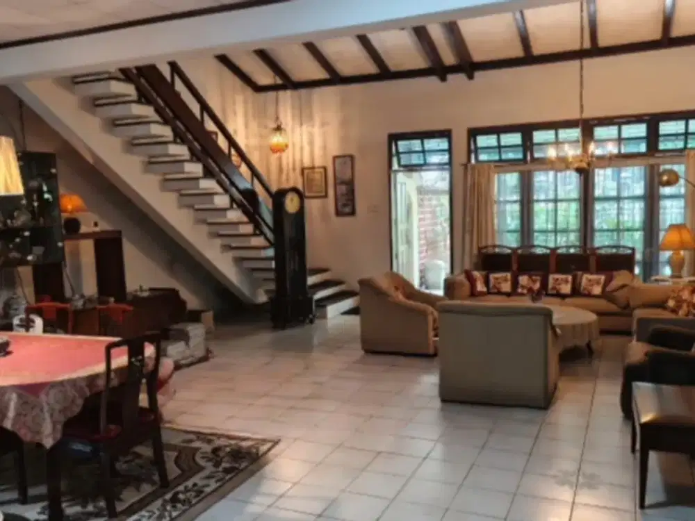 JUAL RUMAH LOKASI PRIMA KOMPLEK PINTU ANGIN JL. DR. SUTOMO PEKANBARU RIAU