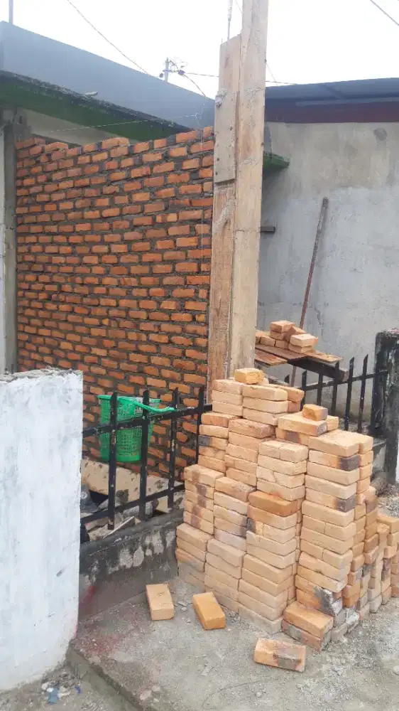 renovasi rumah atau buat baru rumah