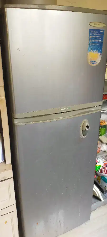 Kulkas 2 pintu samsung