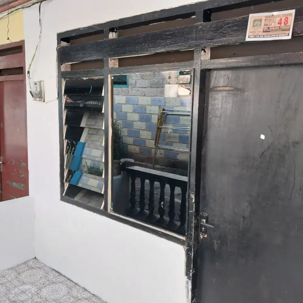 Rumah Kontrakan 3 sekat di Karang Tengah Ciledug
