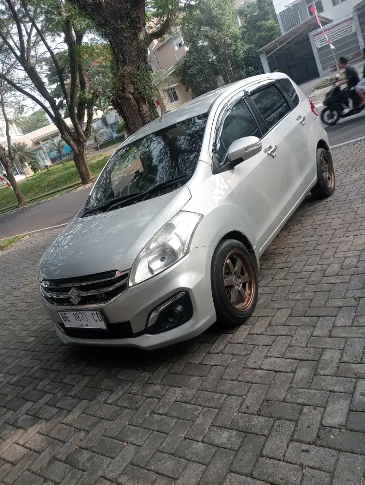 Ertiga hebrit solar manual