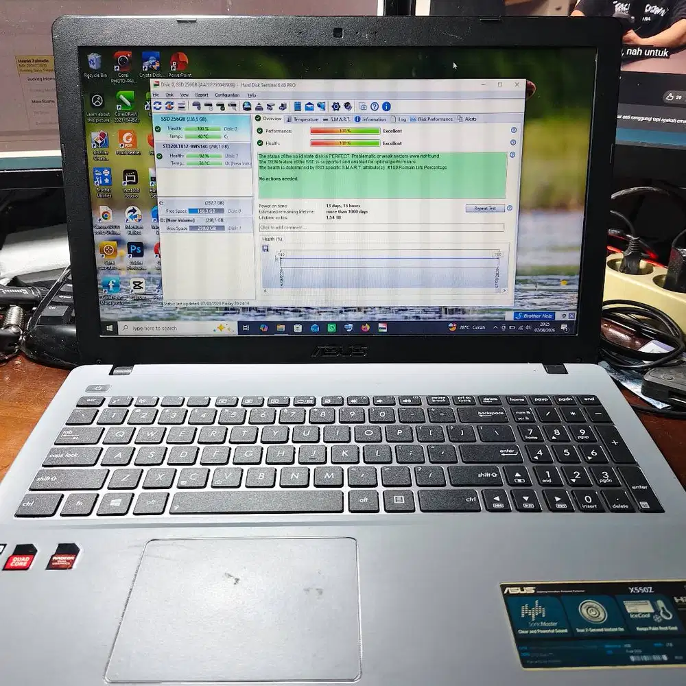 Dijual Laptop ASUS AMD A10 7400P Radeon R6, Ram 8G SSD250G & HD500G