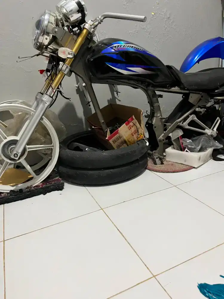 Rangka megapro lama