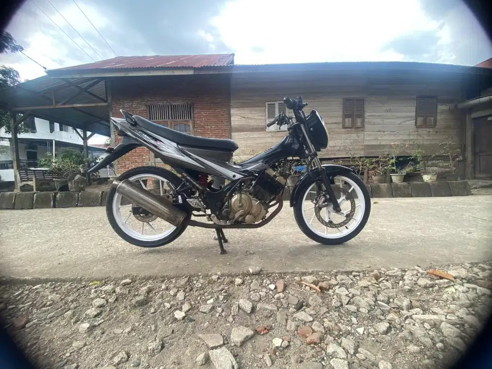 Suzuki satria fu 2008
