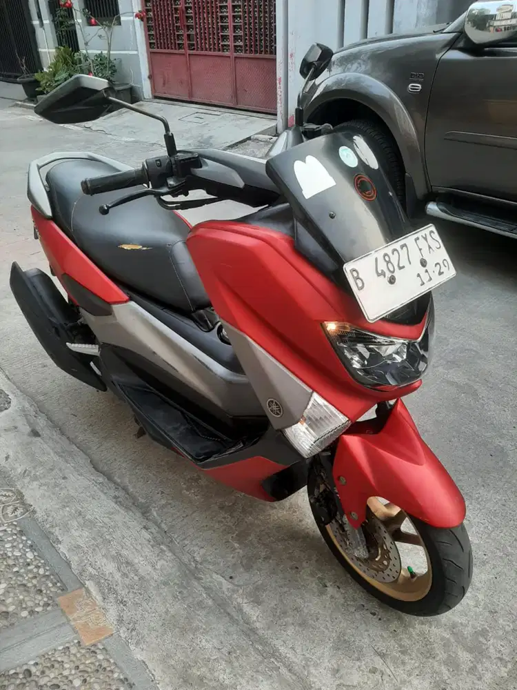 Yamaha Nmax 2019 ss lengkap mesin bagus pajak hidup plat Bekasi Kab