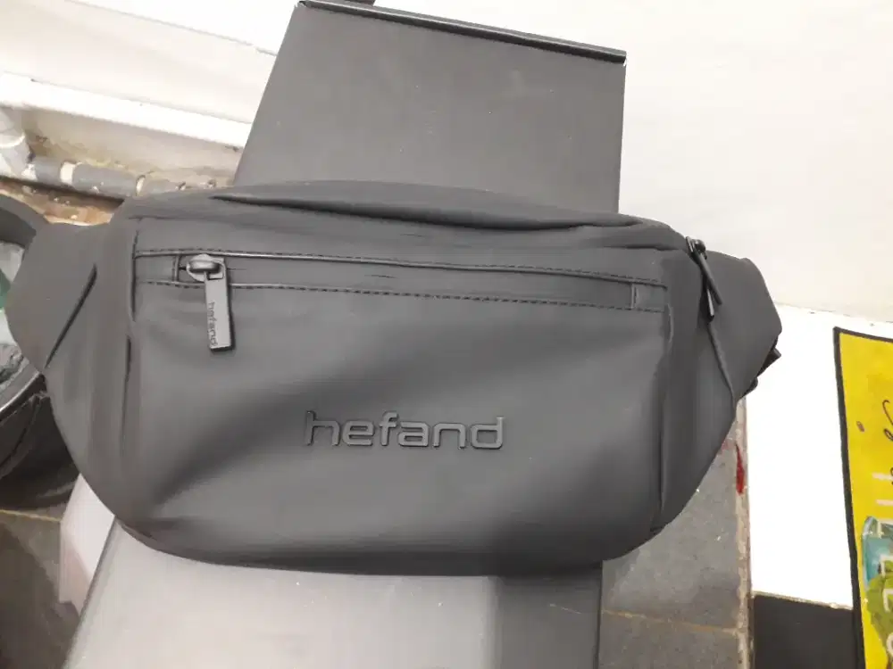 Tas selempang pria