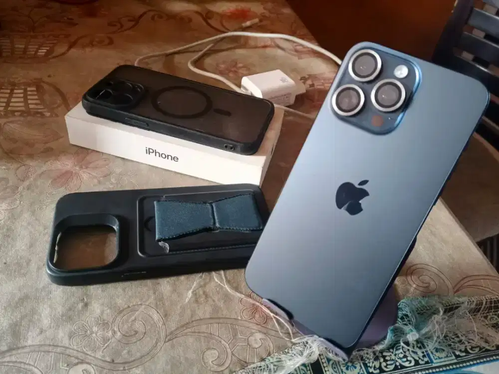 Jual iPhone 15 pro max 256 blue titanium