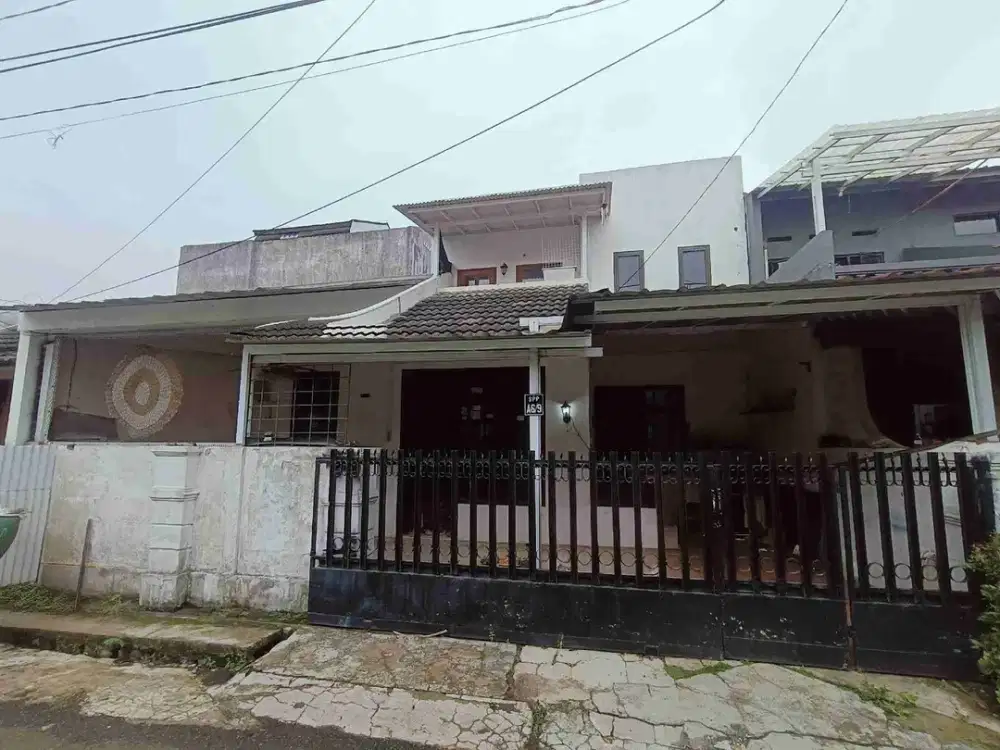 Rumah 2 Lantai di komplek Sinar Pamulang Permai dekat Universitas Pamulang