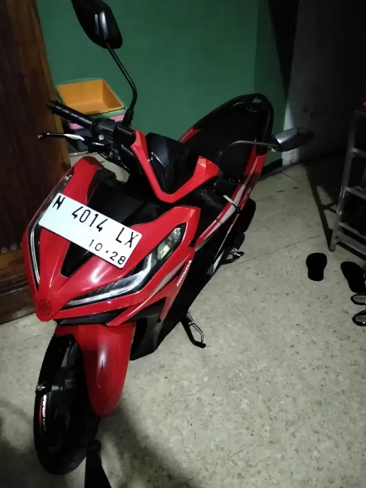 Dijual cepat vario 2018 125cc merah N kota Batu