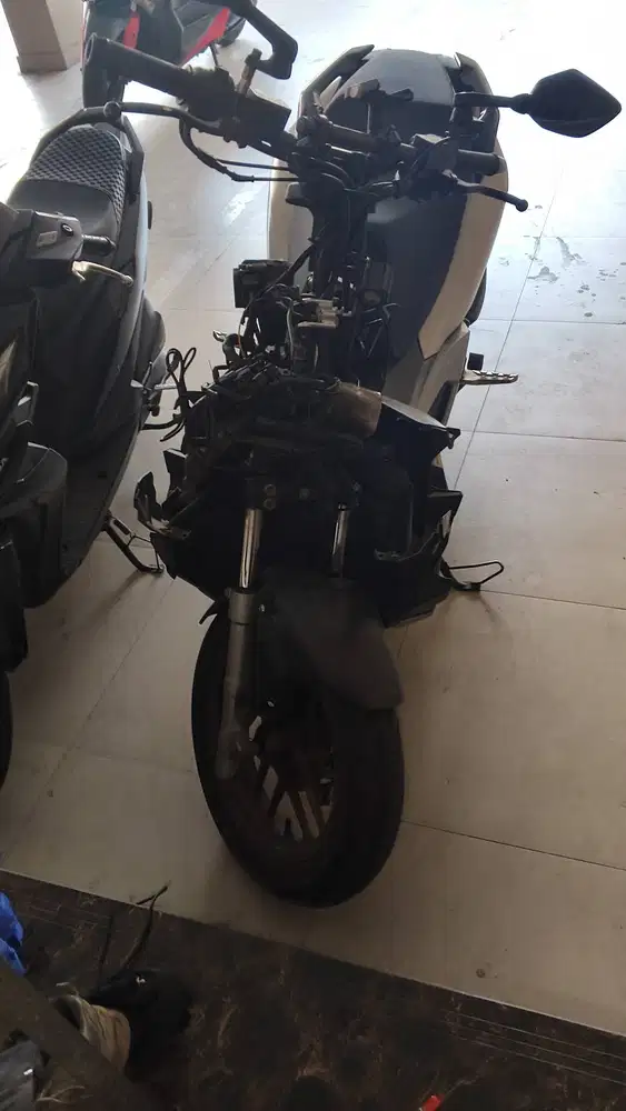 Silahkan tawar, motor sesuai pict, motor nyala