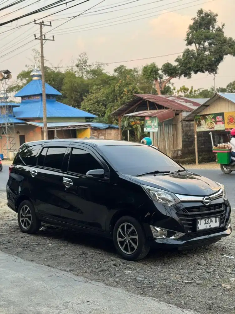 Dijual cepat!! Daihatsu Sigra Type R 2018