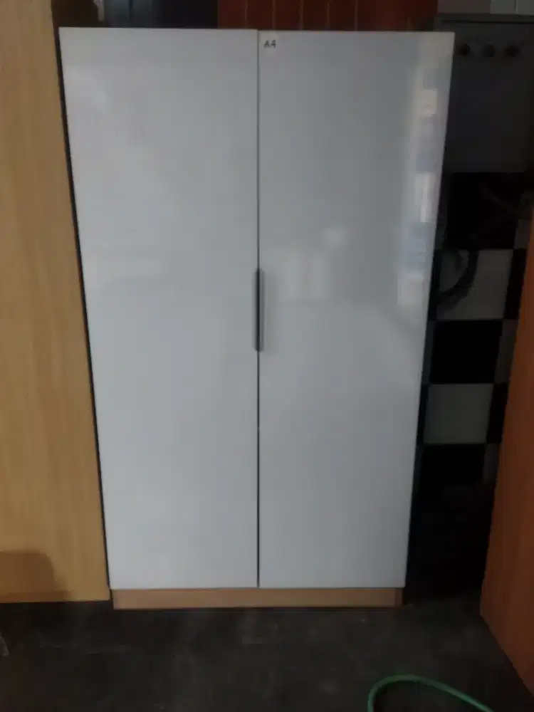 Lemari 2 pintu varian maple ash