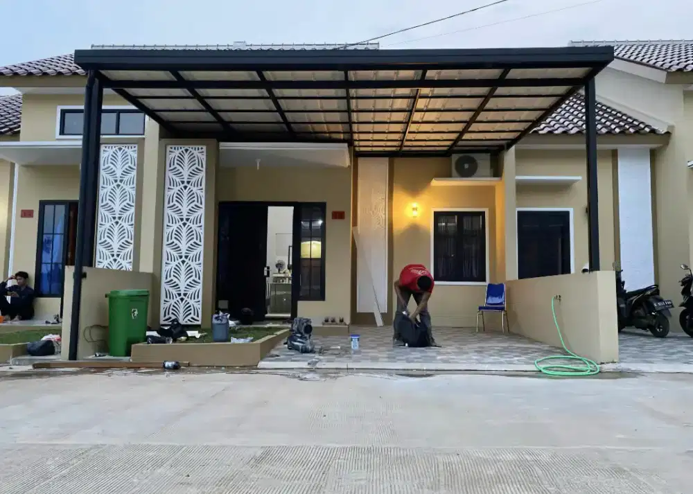 Pasang kanopi baja ringan
